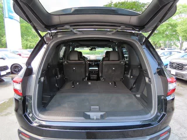 Certified Used 2025 Crystal Black Pearl Honda TrailSport image 12