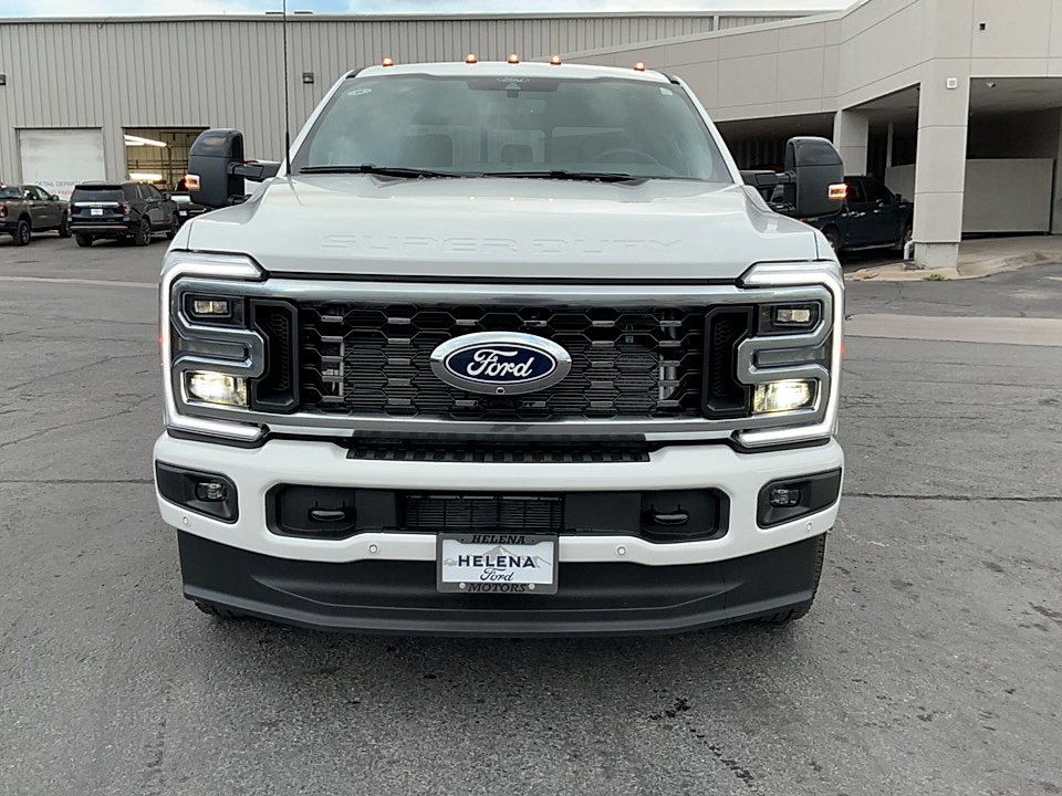 New 2027 Star White Metallic Tri-Coat Ford F-350® Platinum® image 8