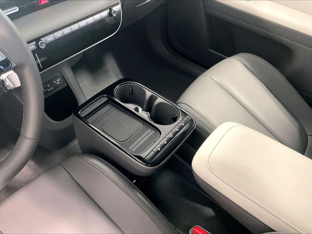 Used 2025 Blue Hyundai SEL image 20