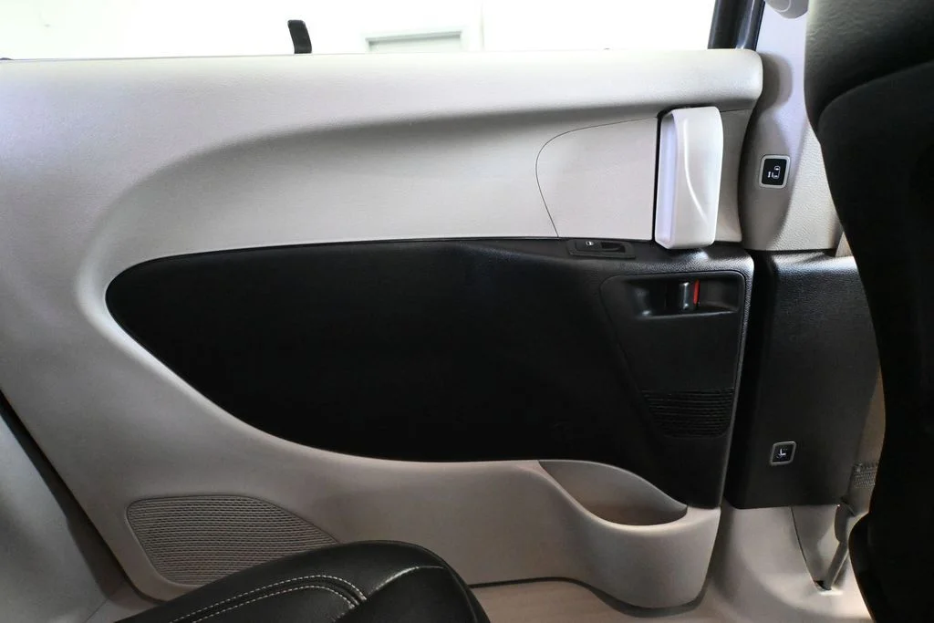 2022 Chrysler Pacifica Touring L - Photo 34