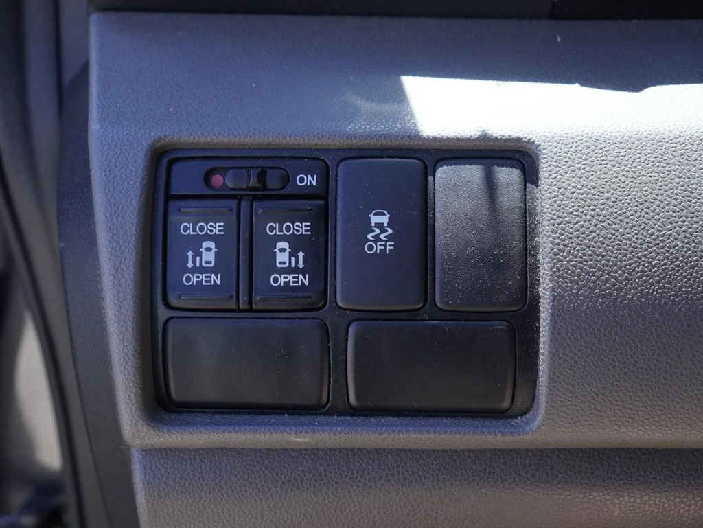 Used 2015 Gray Honda EX image 9