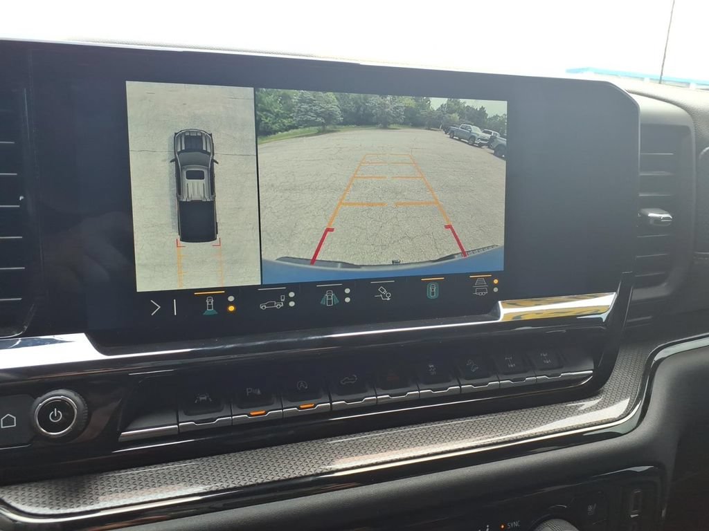 2023 Chevrolet Silverado 1500 ZR2 - Photo 18