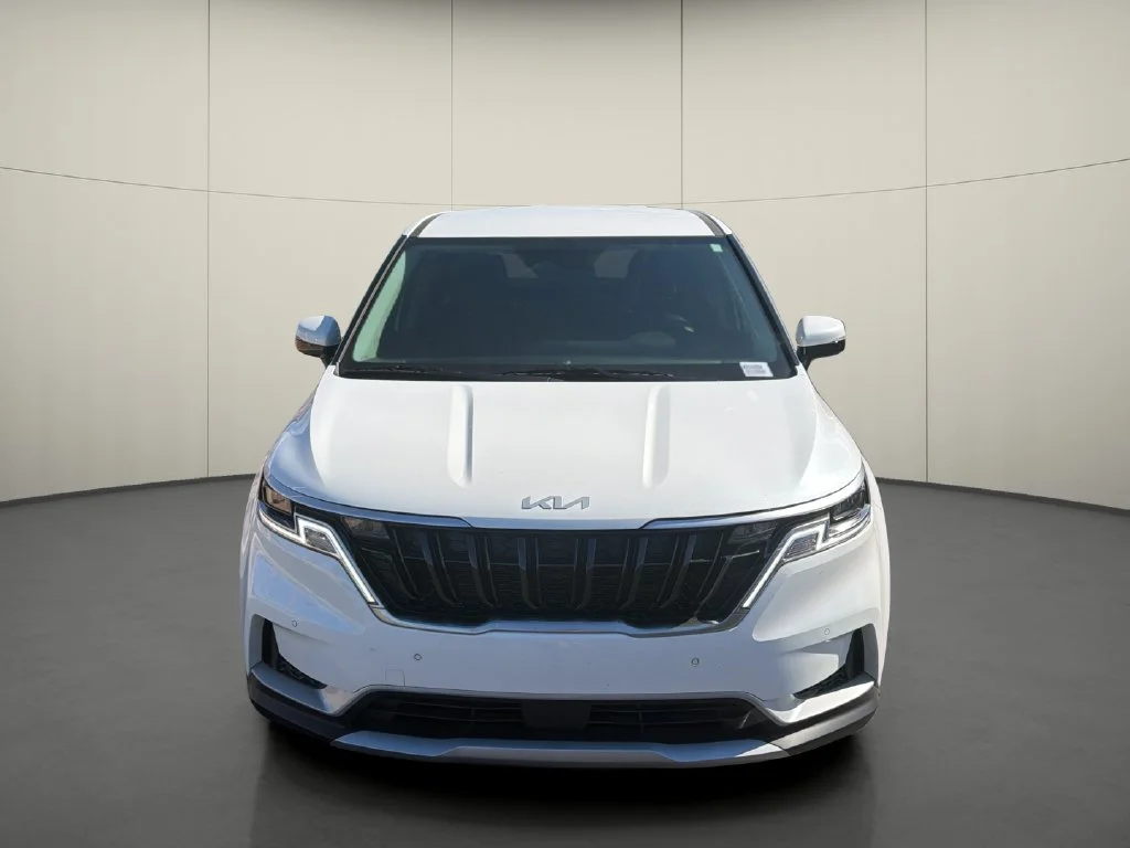 Used 2024 White Kia EX image 2