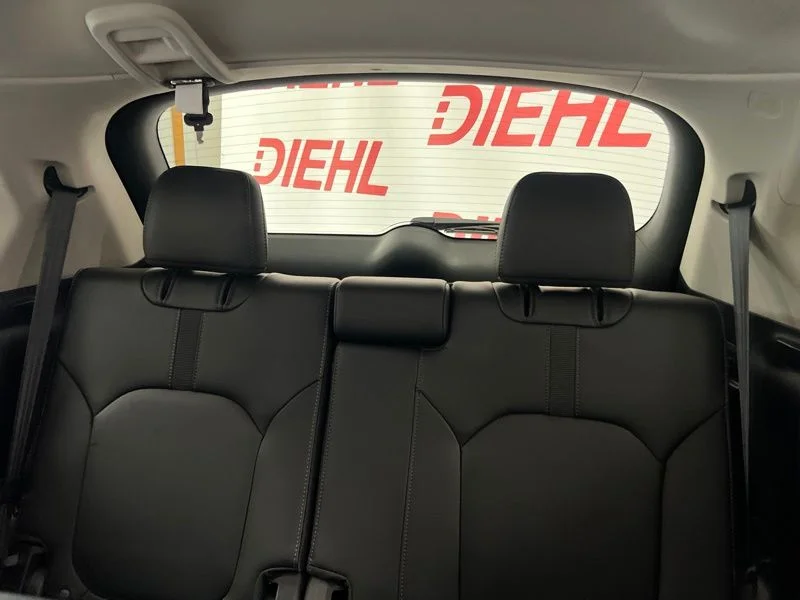 Used 2024  Honda EX-L image 18