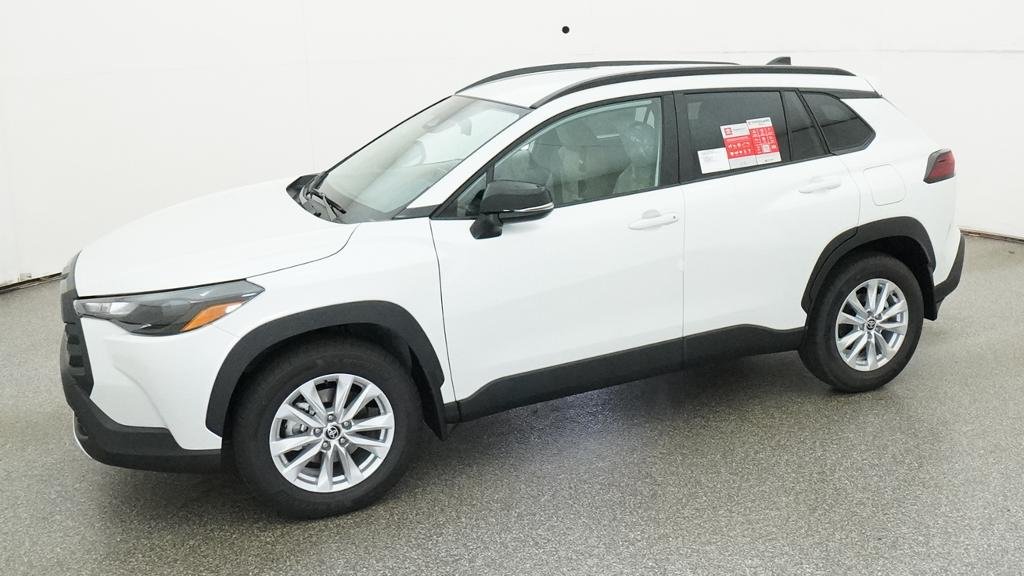 New 2026 Wind Chill Pearl Toyota LE image 4