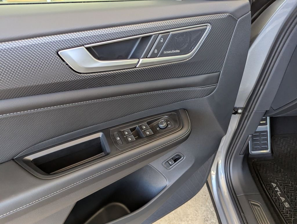 New 2026 Silver Volkswagen 2.0T SEL Premium R-Line image 19