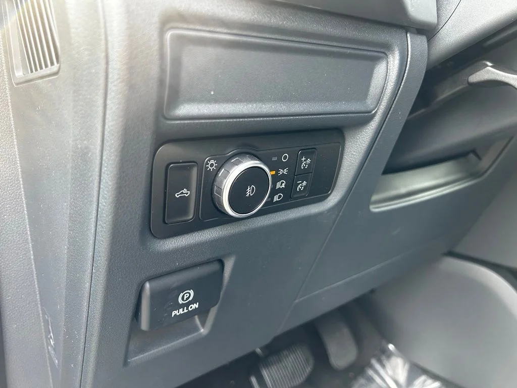 New 2026 Gray Ford XLT image 16