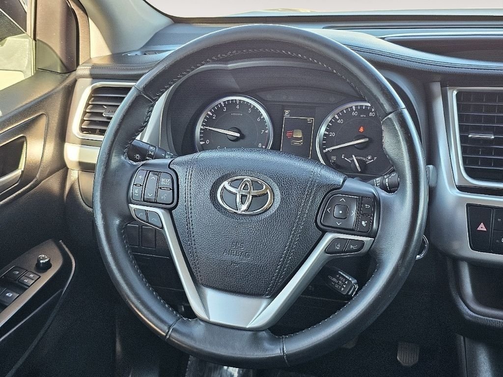 2017 Toyota Highlander XLE - Photo 35