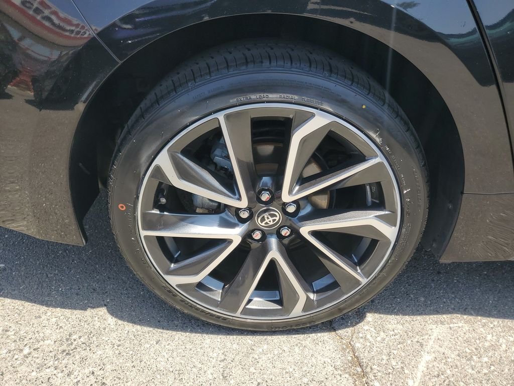 Used 2022 Black Toyota SE image 5