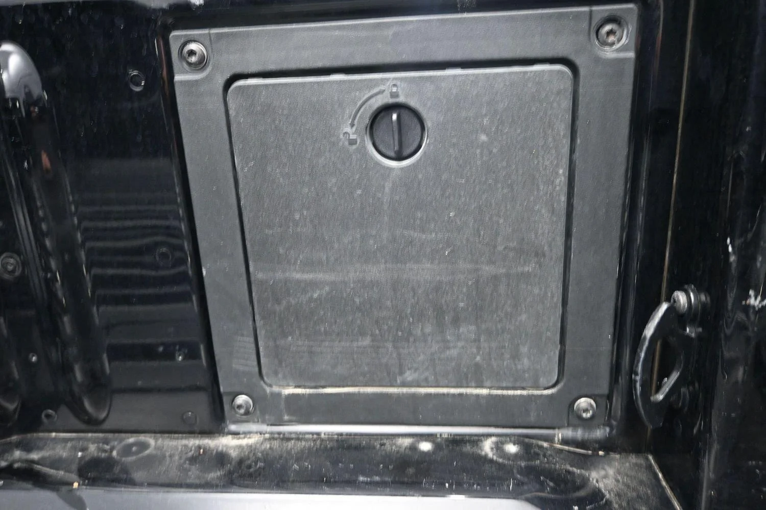 Used 2025 Agate Black Ford Platinum image 20