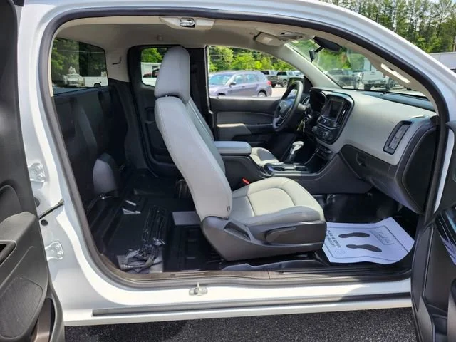 Used 2022 Summit White Chevrolet WT image 22