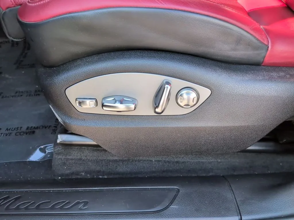 Used 2022 Black Porsche Base image 13