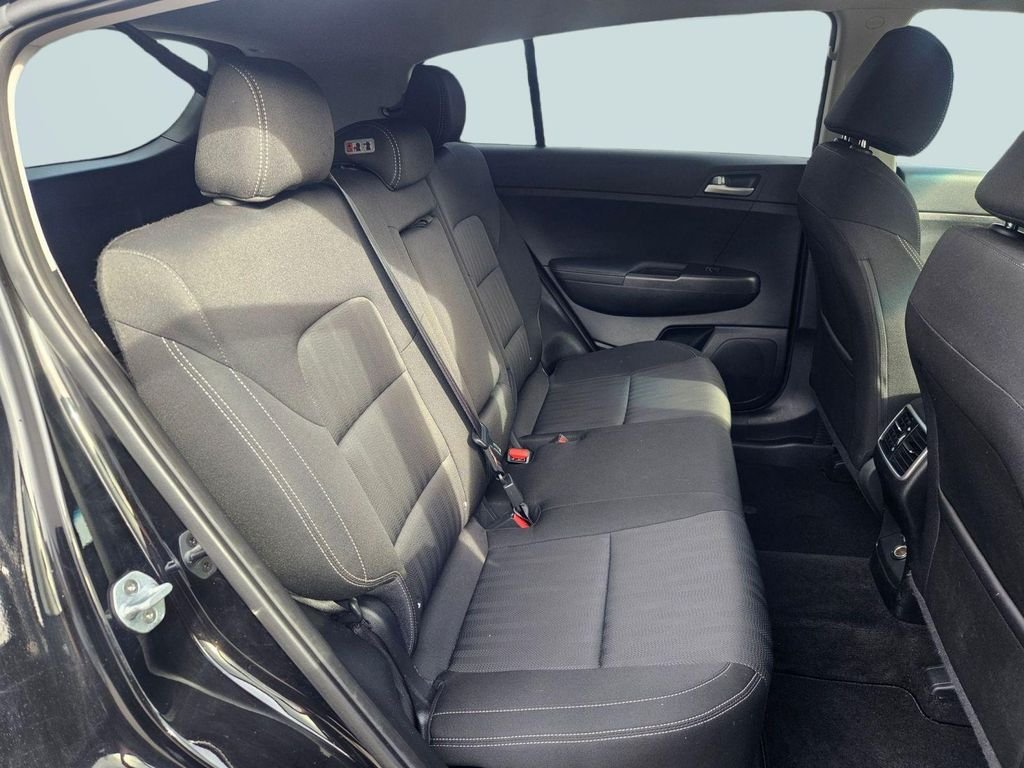 Used 2020 Black Cherry Pearl Kia LX image 27