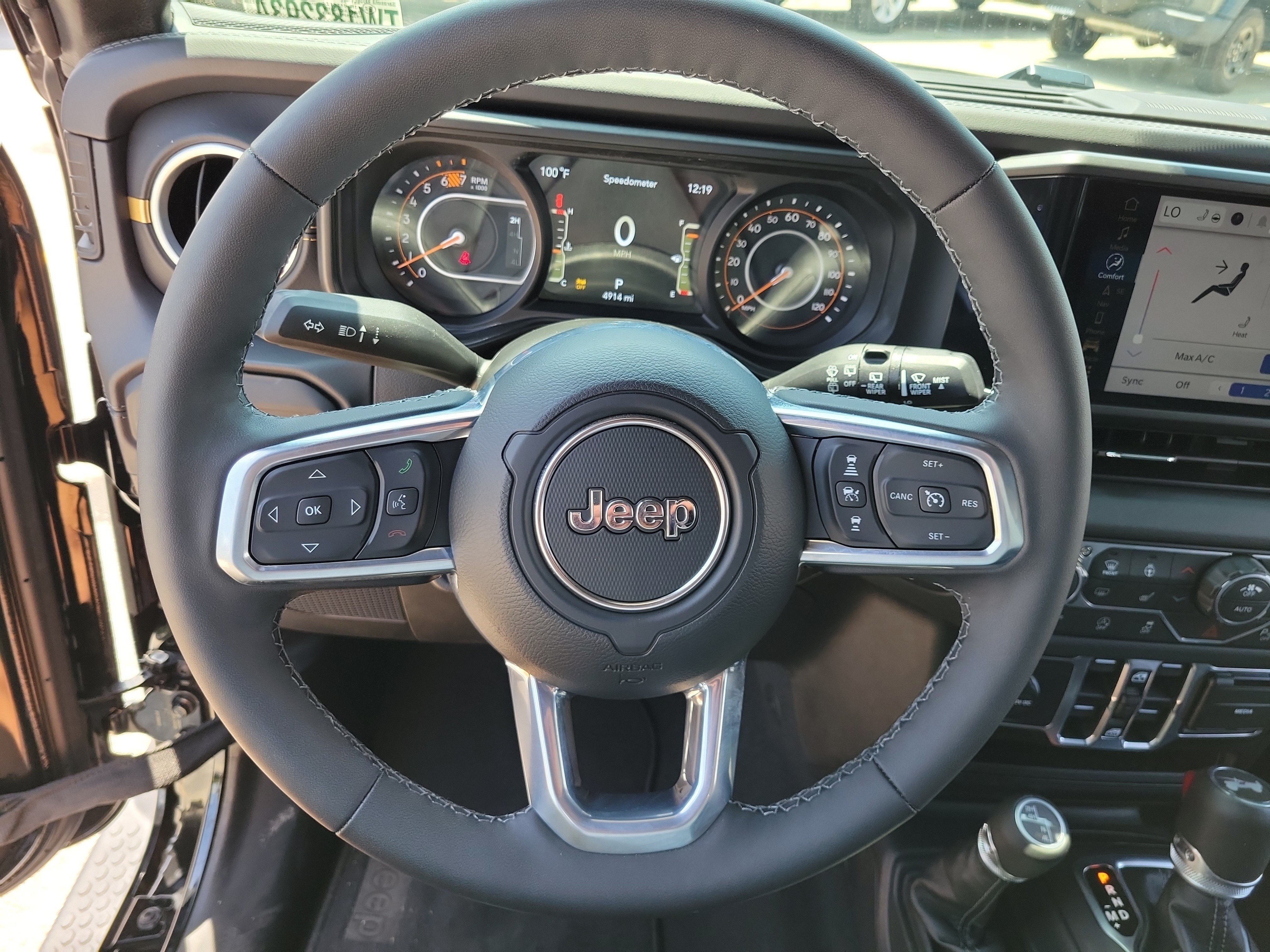 Used 2026 Black Clearcoat Jeep Sahara image 22