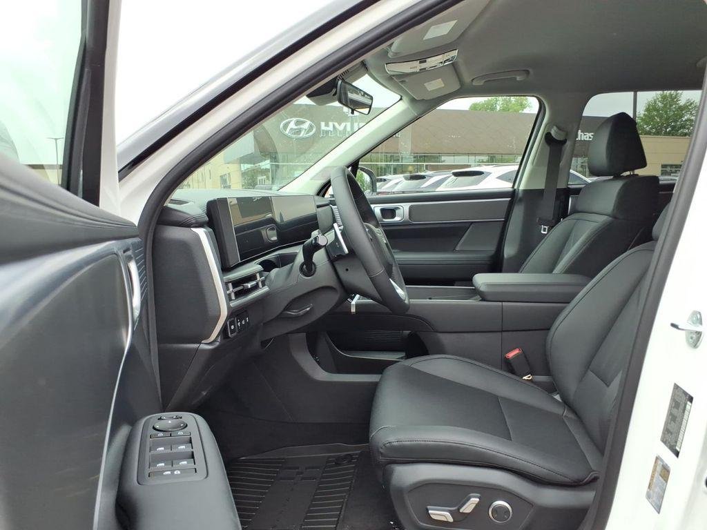 New 2026 White Hyundai SEL image 13