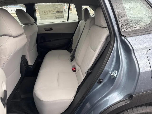 2026 Toyota Corolla Cross L - Photo 15