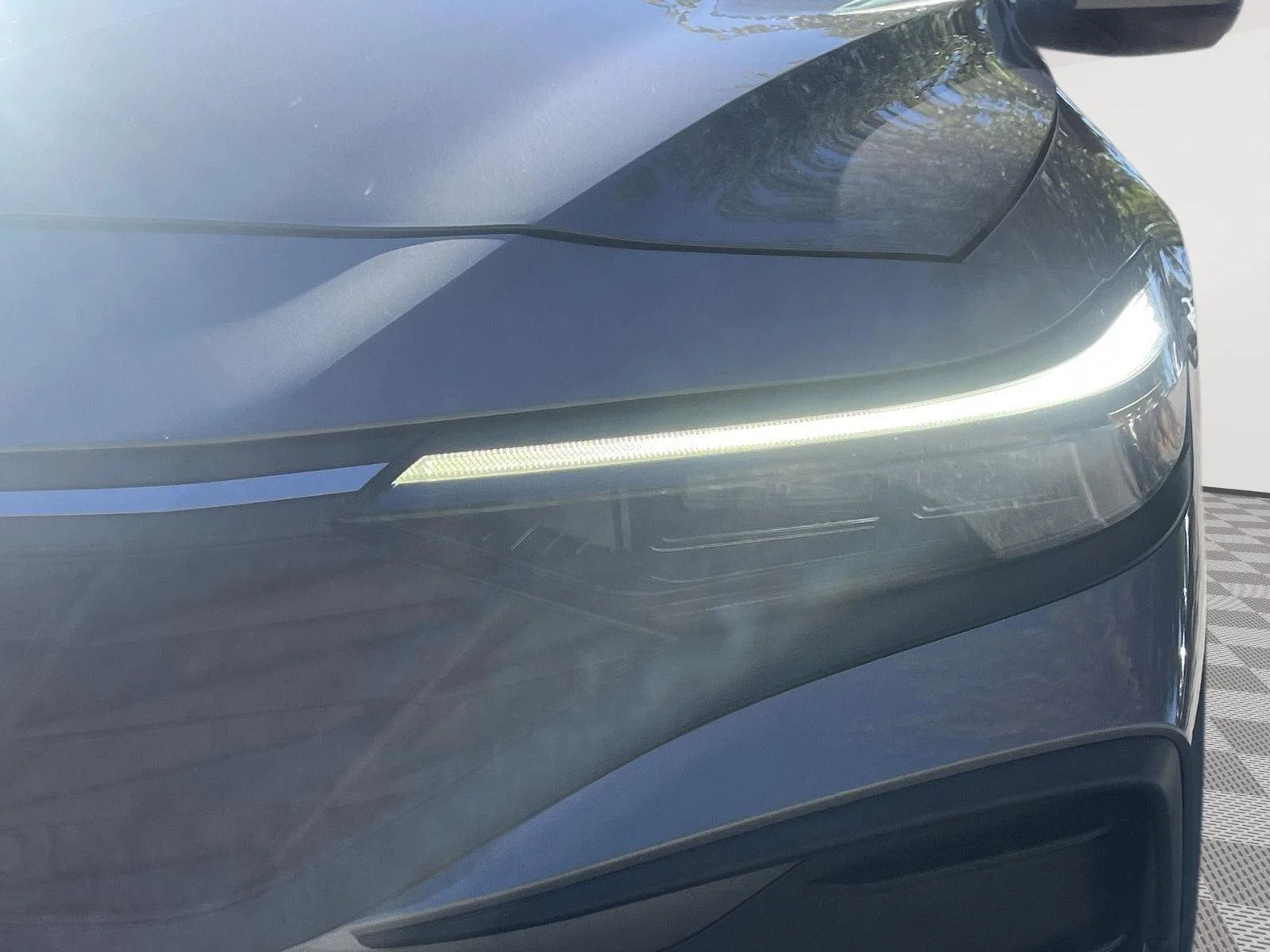 Used 2024 Fluid Metal Hyundai SEL image 10