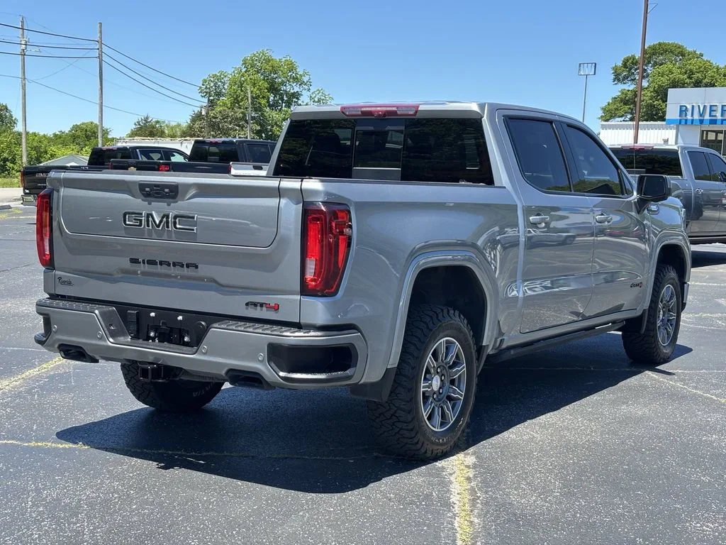 2024 GMC Sierra 1500 AT4 - Photo 7