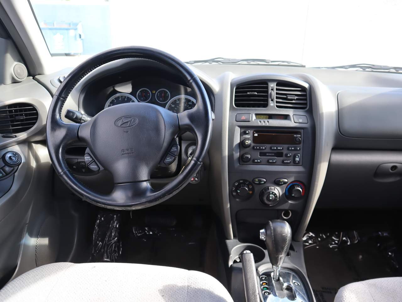 2005 Hyundai Santa Fe GLS - Photo 11