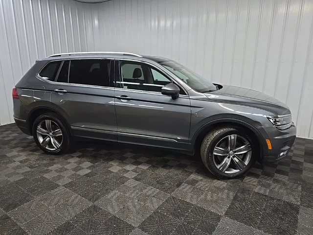 2018 Volkswagen Tiguan 2.0T SEL Premium