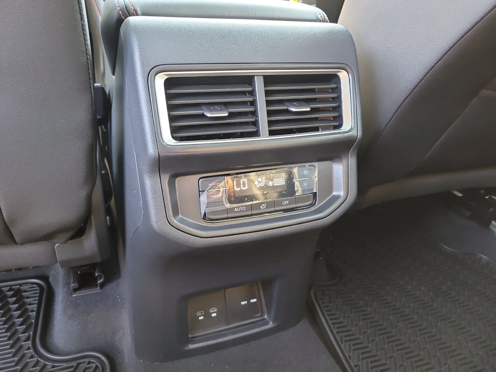 New 2026 Pure Gray Volkswagen 2.0T Peak Edition image 15