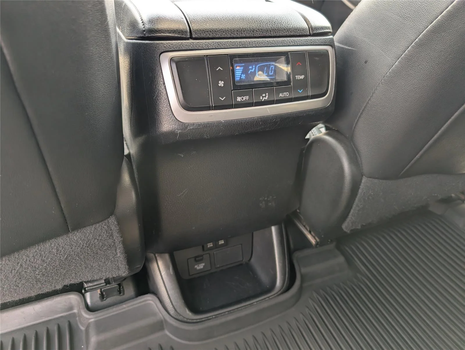 Used 2017 Predawn Gray Mica Toyota Limited image 28