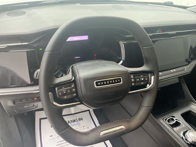 Used 2025 Silver Jeep Limited image 18
