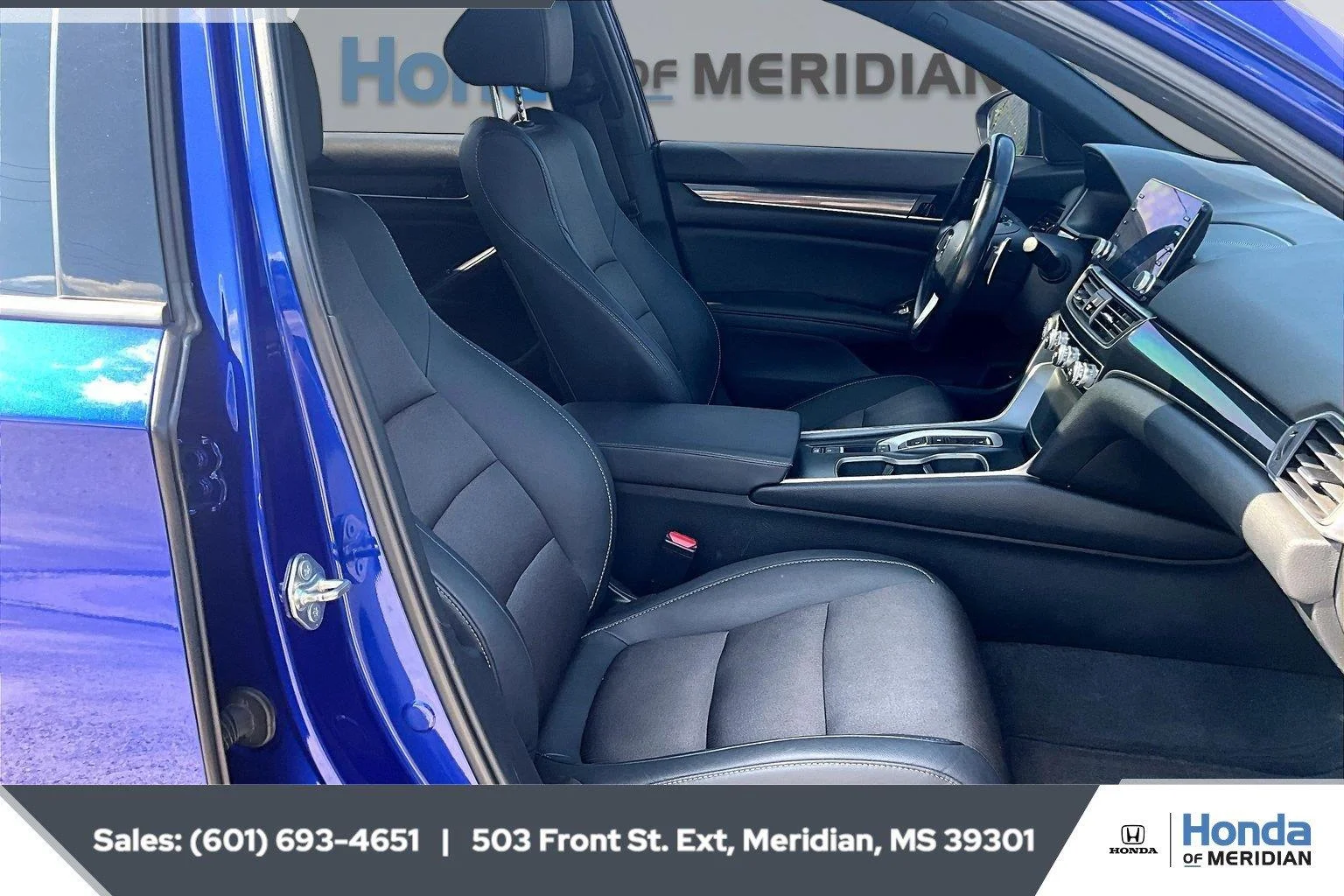 Used 2020 Still Night Pearl Honda Sport image 6