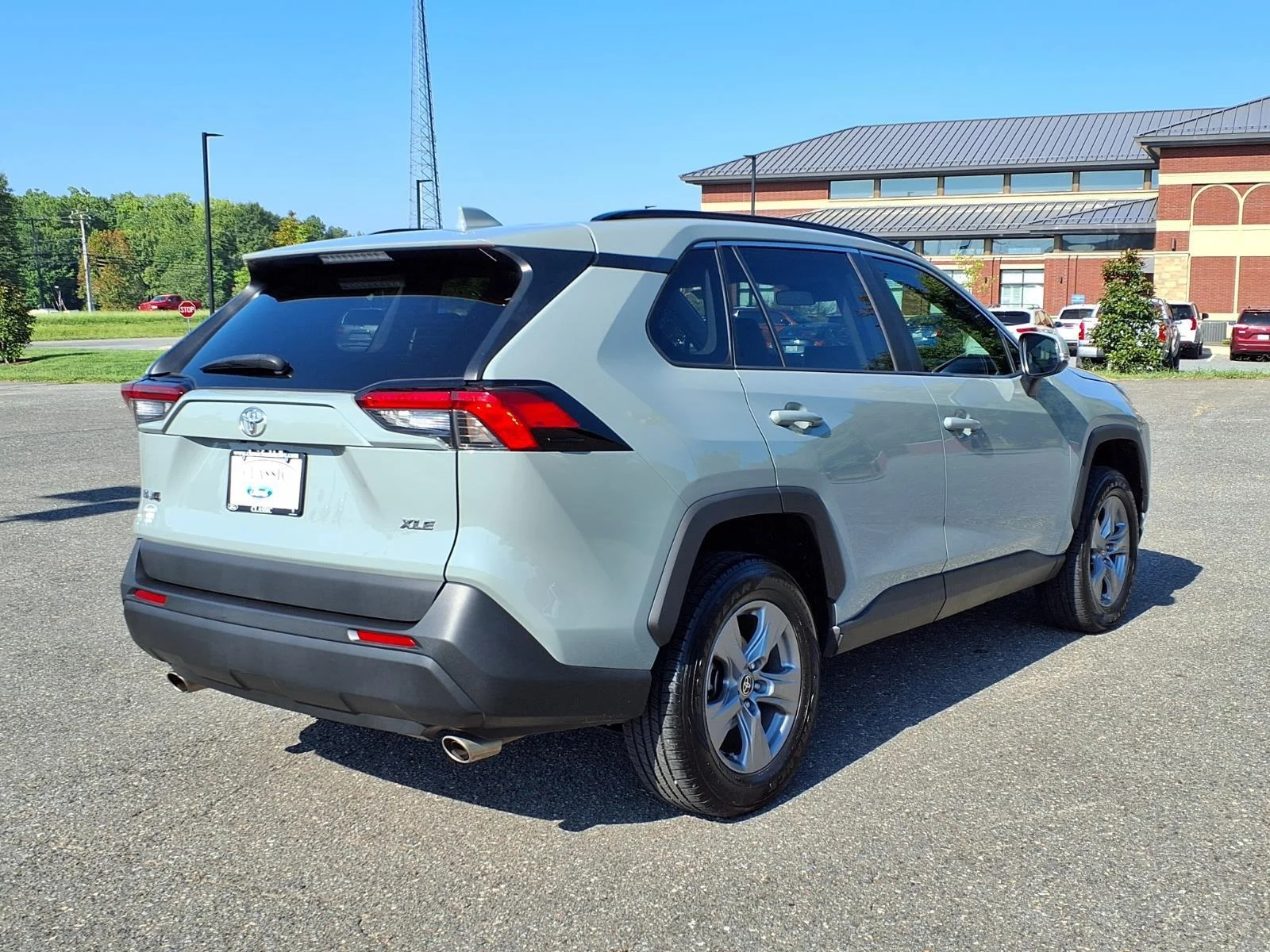 Used 2022 Lunar Rock Toyota XLE image 2