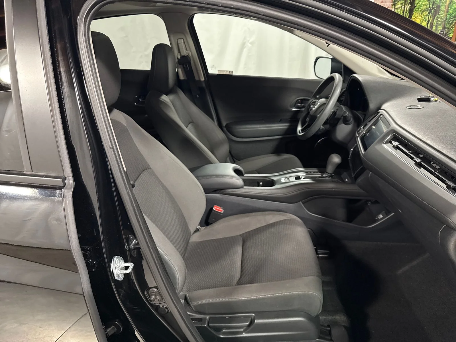 Certified Used 2021 Crystal Black Pearl Honda EX image 28