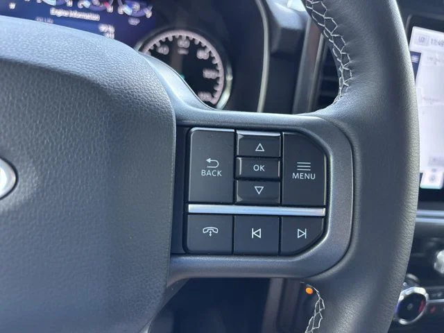 Used 2023 Red Ford XLT image 27