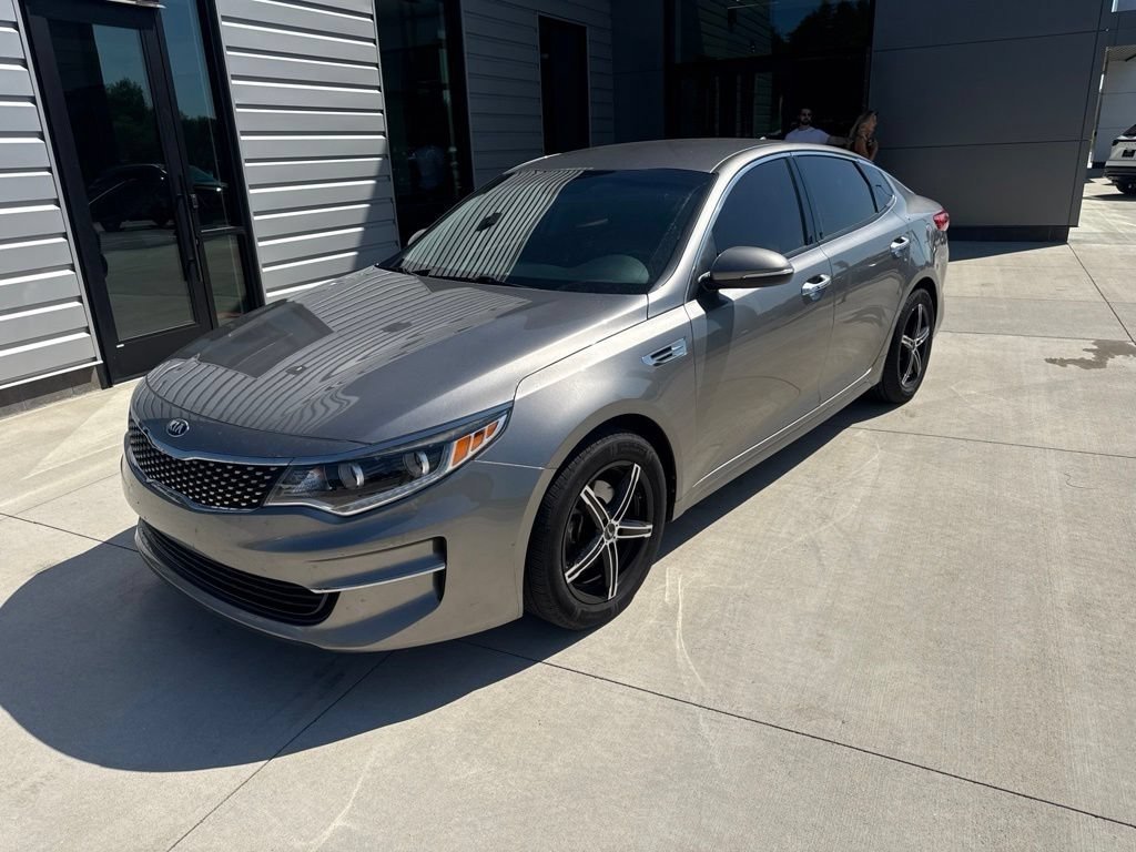 Used 2017 Kia Optima EX with VIN 5XXGU4L35HG137123 for sale in Fort Wright, KY