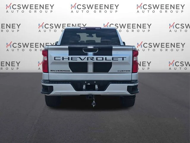 Used 2022 Silver Chevrolet Custom image 4