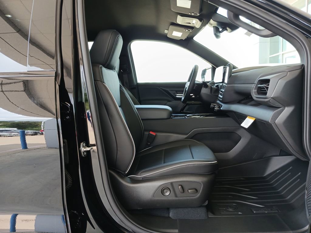 2026 Chevrolet Silverado EV LT - Photo 29