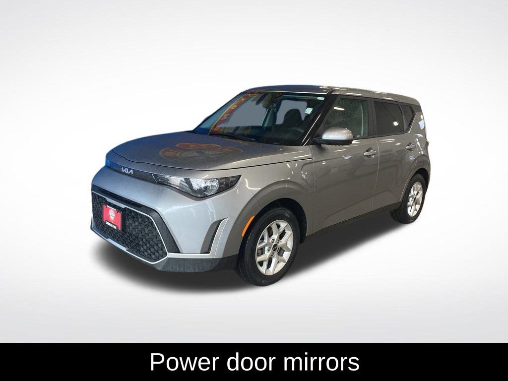 2025 Kia Soul LX - Photo 15
