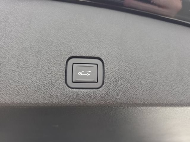 2024 Cadillac XT6 Sport - Photo 31