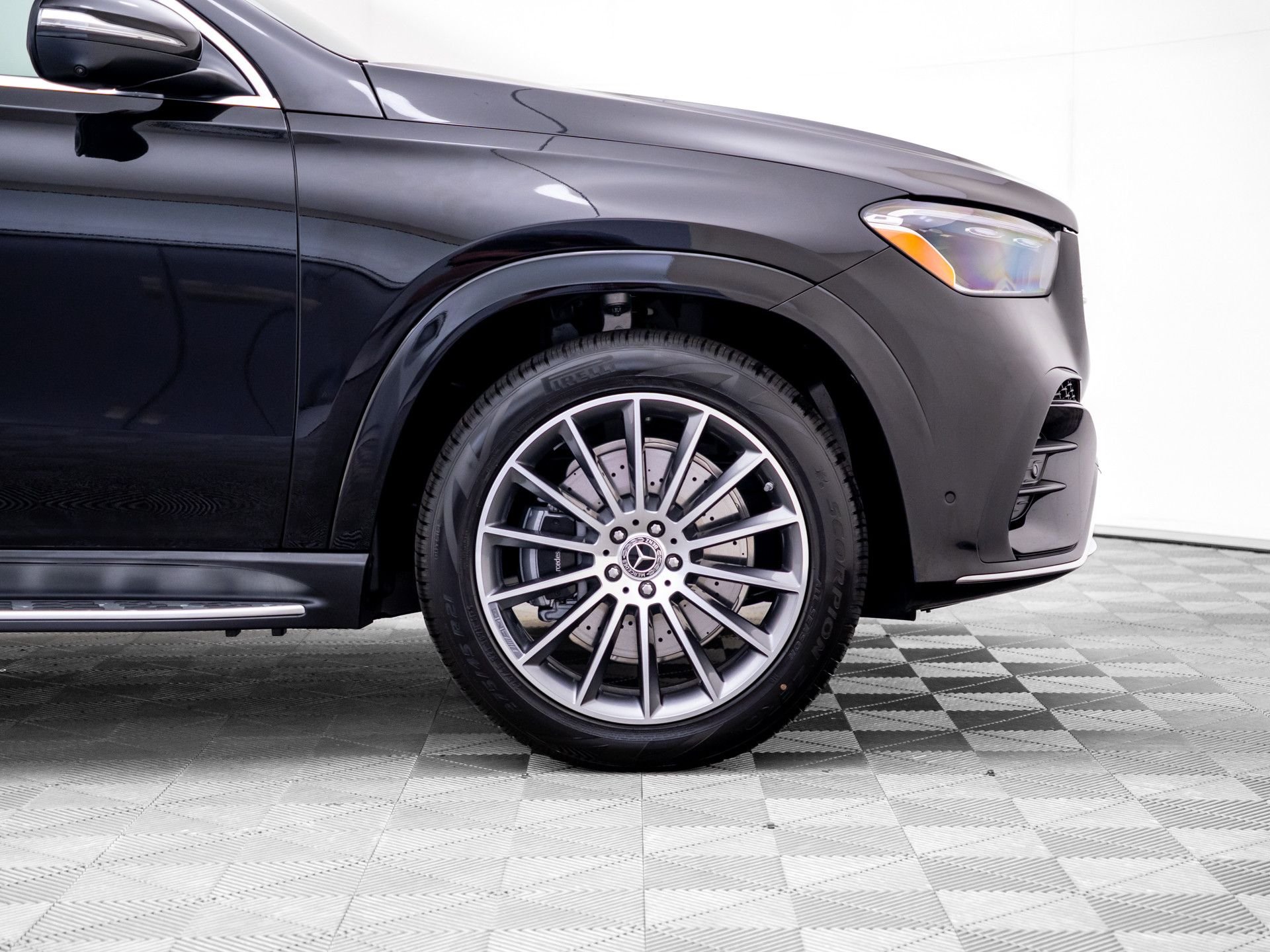 New 2026 Obsidian Black Metallic Mercedes-Benz GLE 450 Coupe image 36