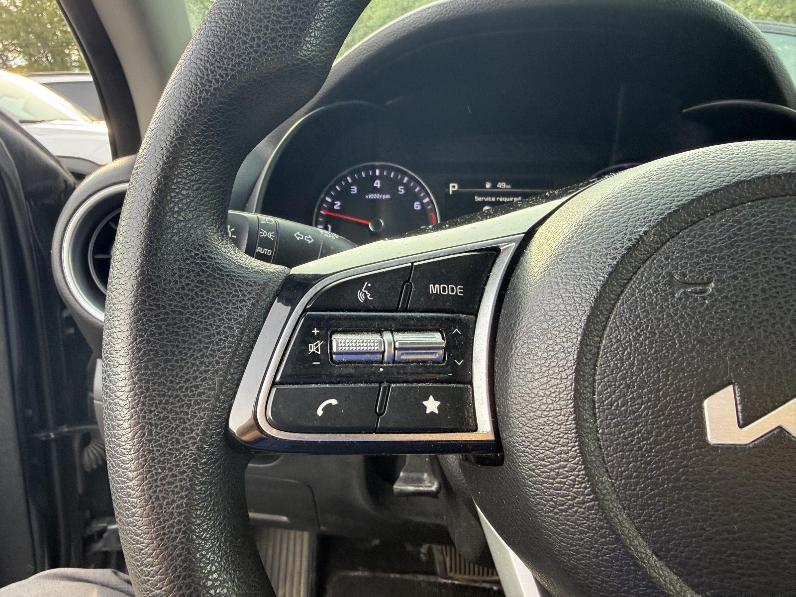 Used 2024 Gravity Gray Kia LXS image 9