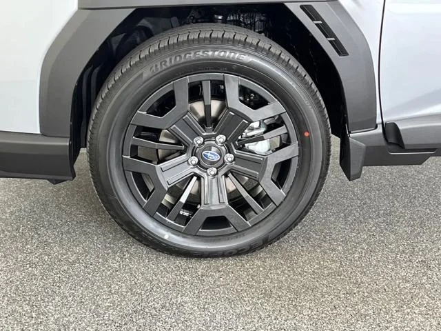 New 2026 ICE SILVER METALLIC Subaru Limited XT image 29