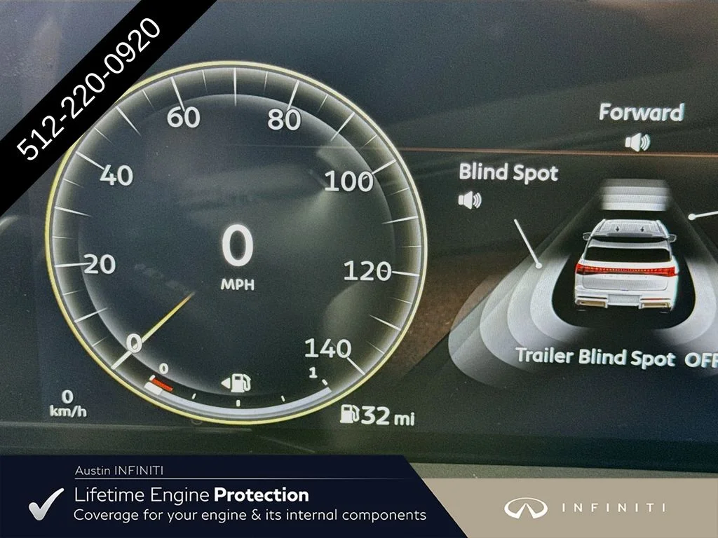 New 2027 White INFINITI LUXE image 15