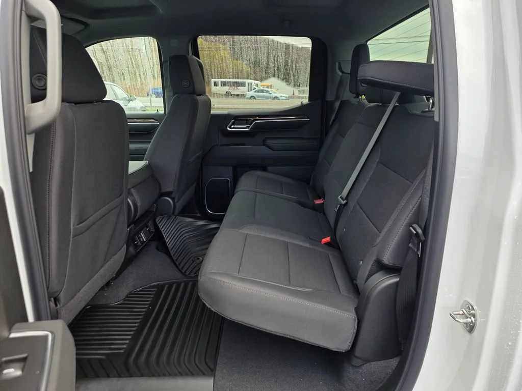 2026 GMC Sierra 1500 SLE - Photo 52
