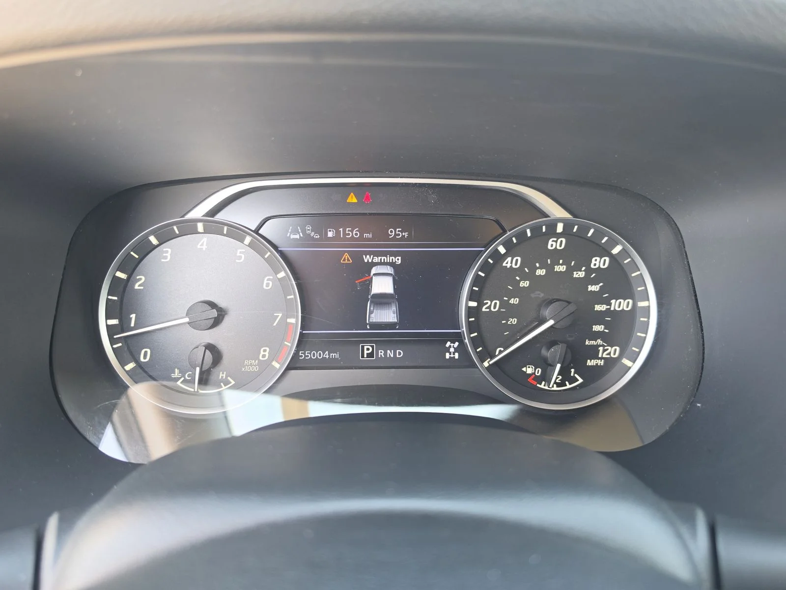 Used 2022 White Nissan S image 35