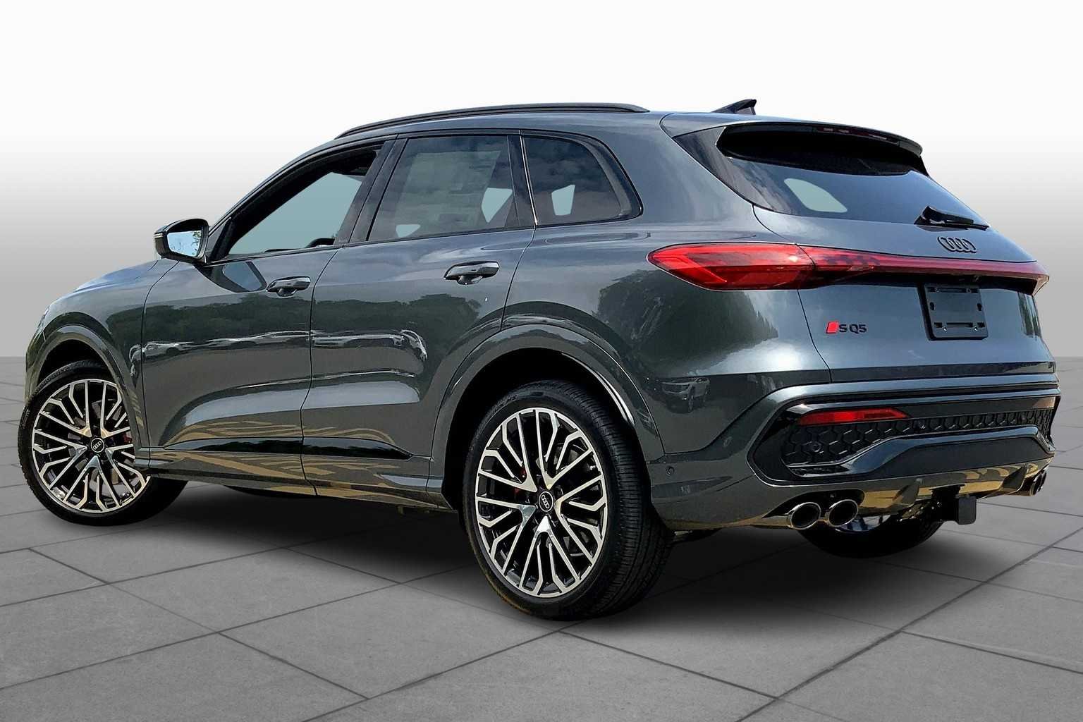 Used 2025 Daytona Gray Pearl Effect Audi Premium Plus image 12