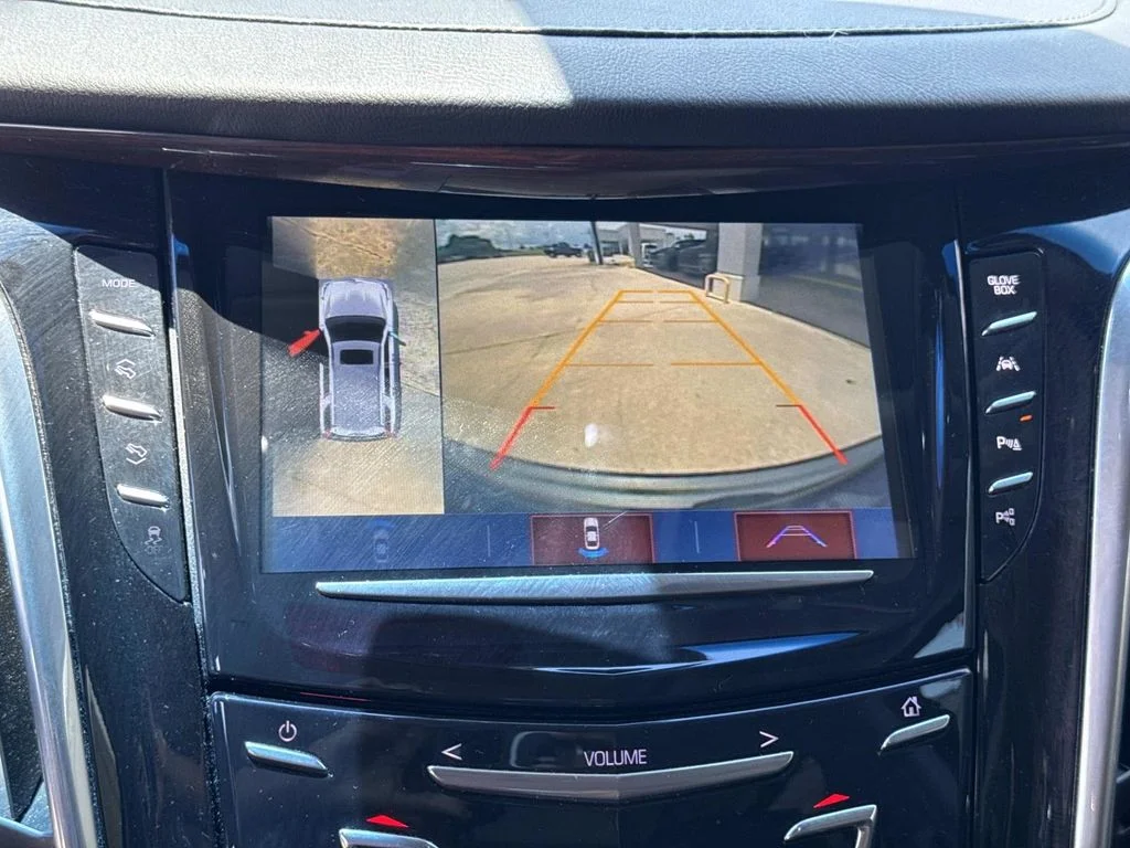 Used 2019 Gray Cadillac Luxury image 48