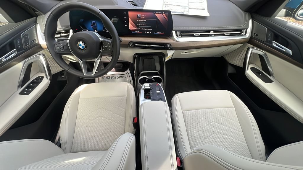 New 2027 Night Dusk Blue Metallic BMW xDrive28i image 10
