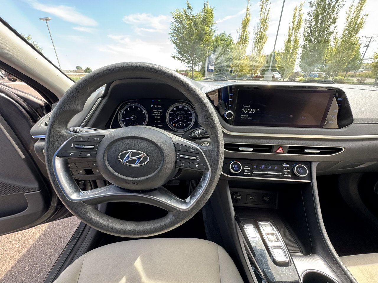 Used 2023 Portofino Gray Hyundai SEL image 11