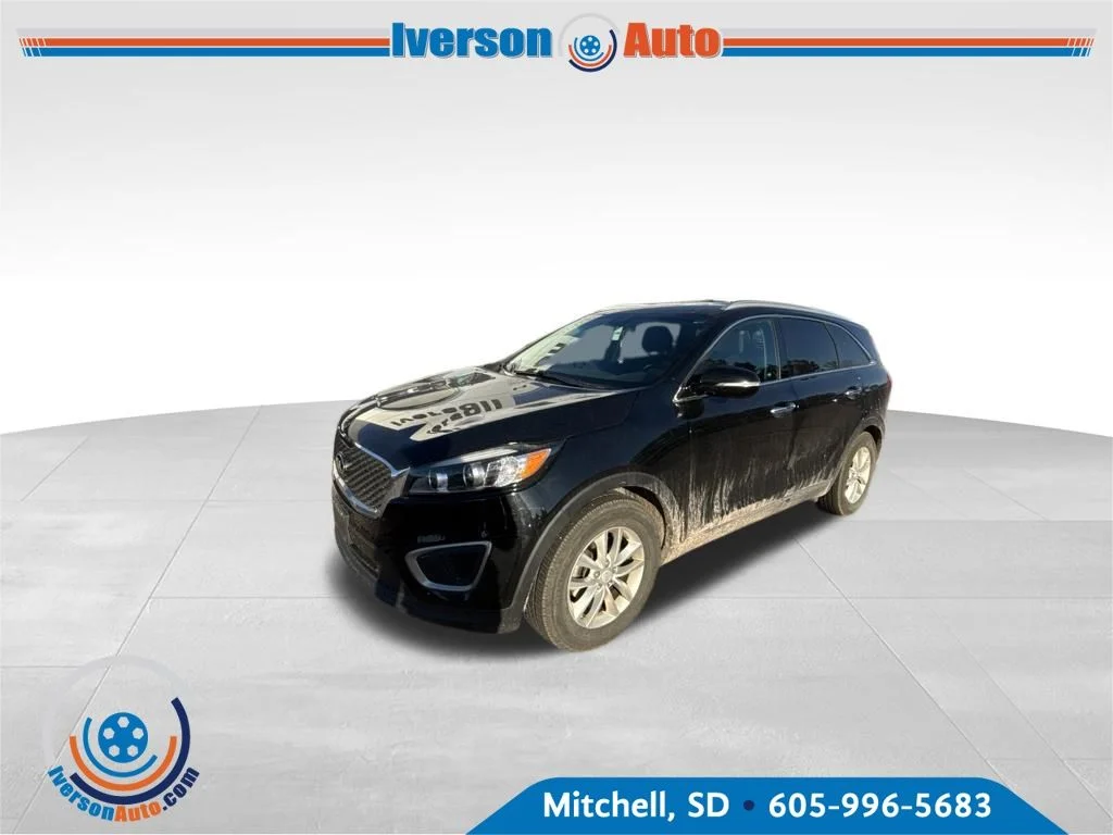 Used 2016 Kia Sorento LX with VIN 5XYPGDA54GG110534 for sale in Huron, SD