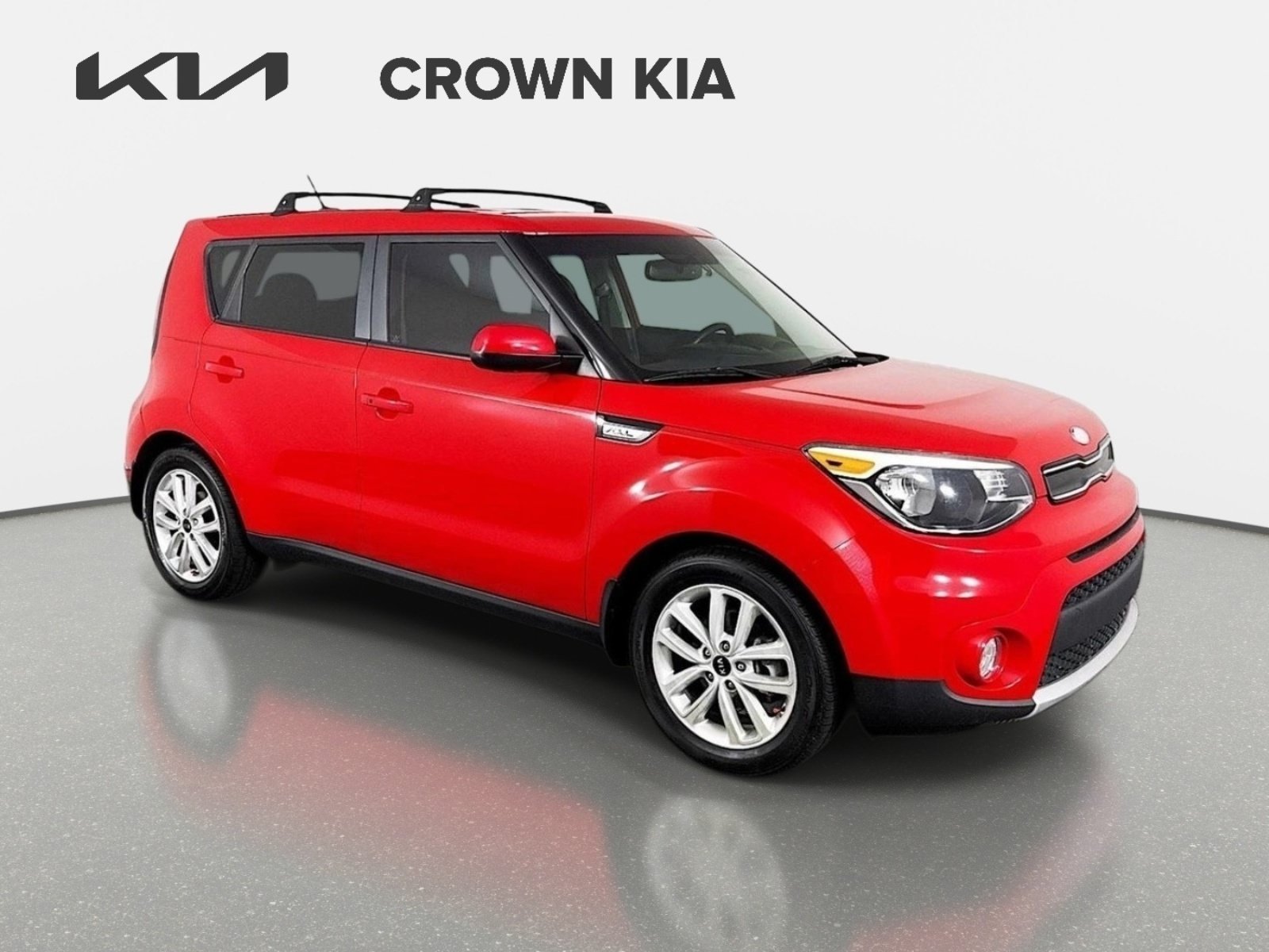 Used 2017 Inferno Red Kia + image 3