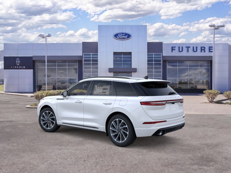 New 2025 Pristine White Lincoln Grand Touring image 32