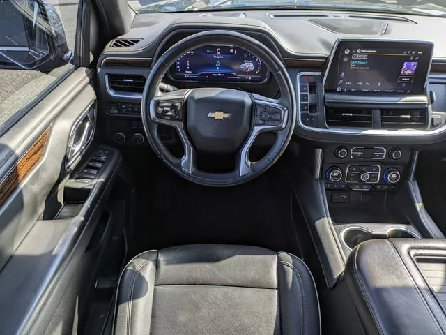 Used 2022 Black Chevrolet Premier image 19